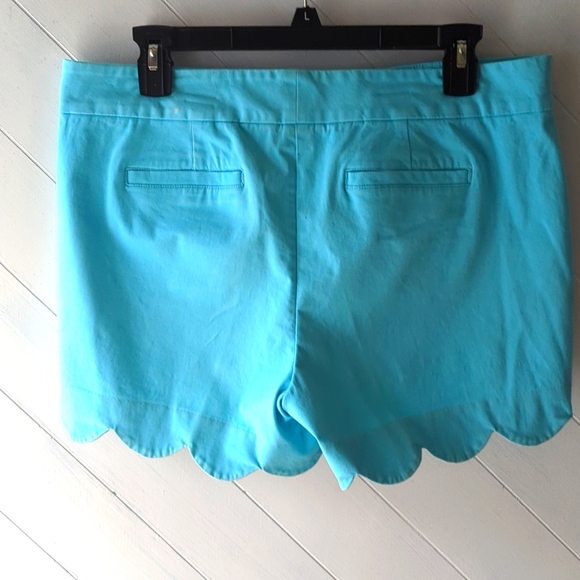 Crown and Ivy Women's Shelby Shorts Scalloped edge. Turquoise color. Size 12 - Picture 2 of 7
